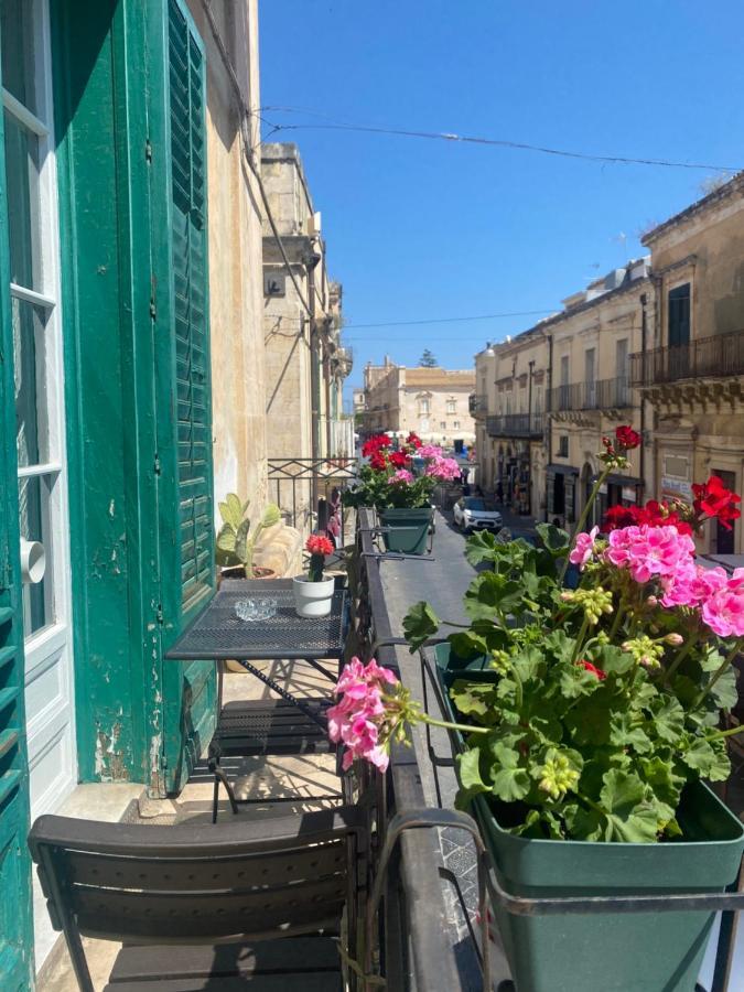 Palazzo Zappata Luxury Room Noto Centro Exteriör bild